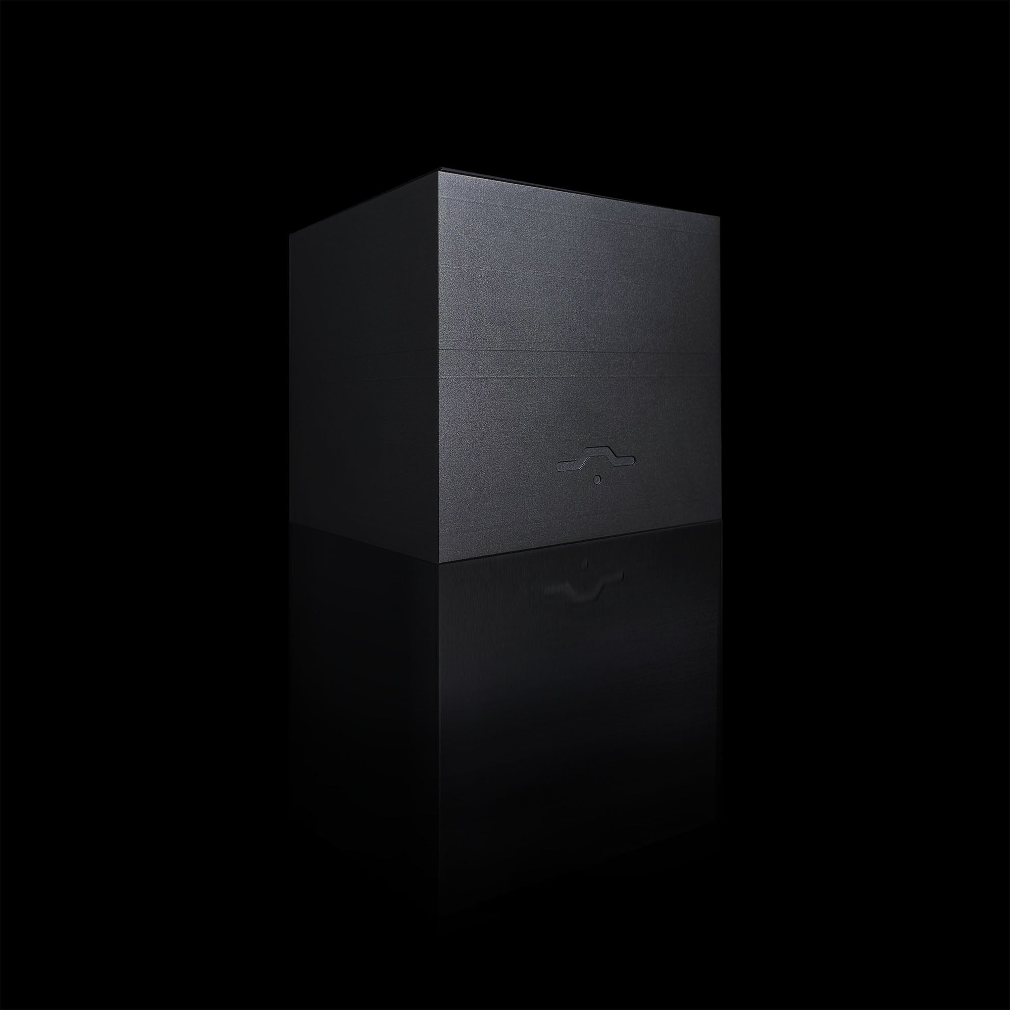 Hodlr Legacy — Gold Titanium Heart 24